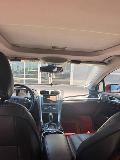 Used 2016 Ford Fusion Titanium FWD image 23