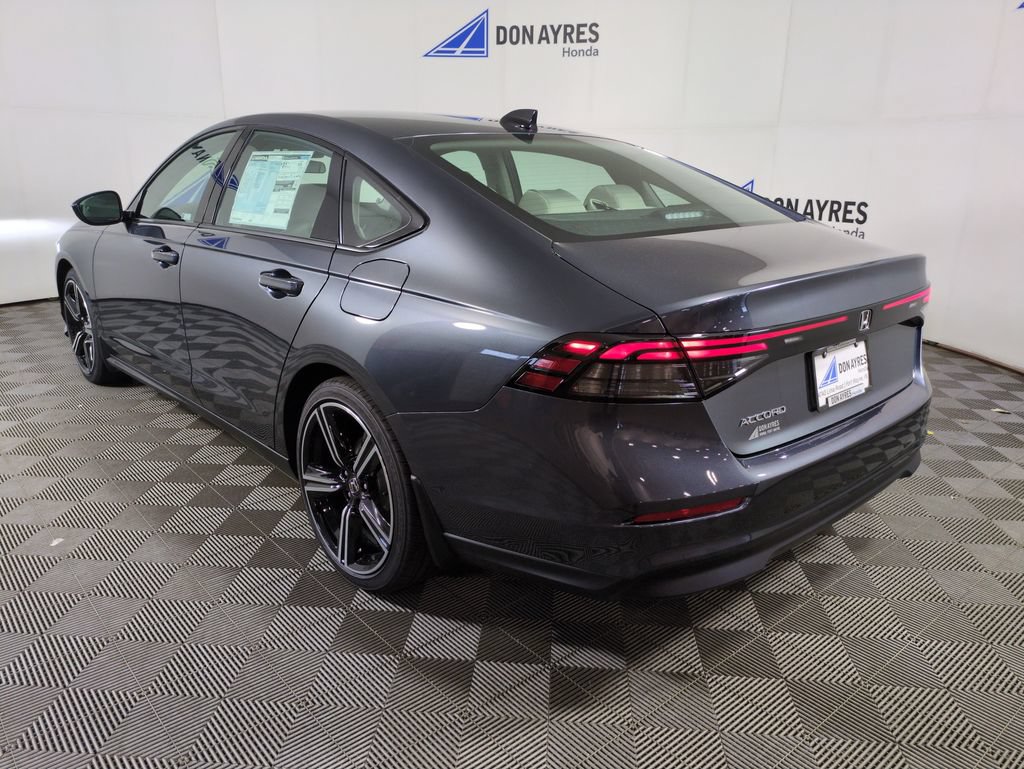 New 2026 Honda Accord SE image 3