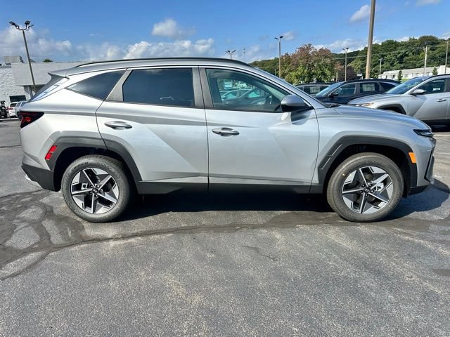Used 2026 Hyundai Tucson SEL AWD/4WD image 4