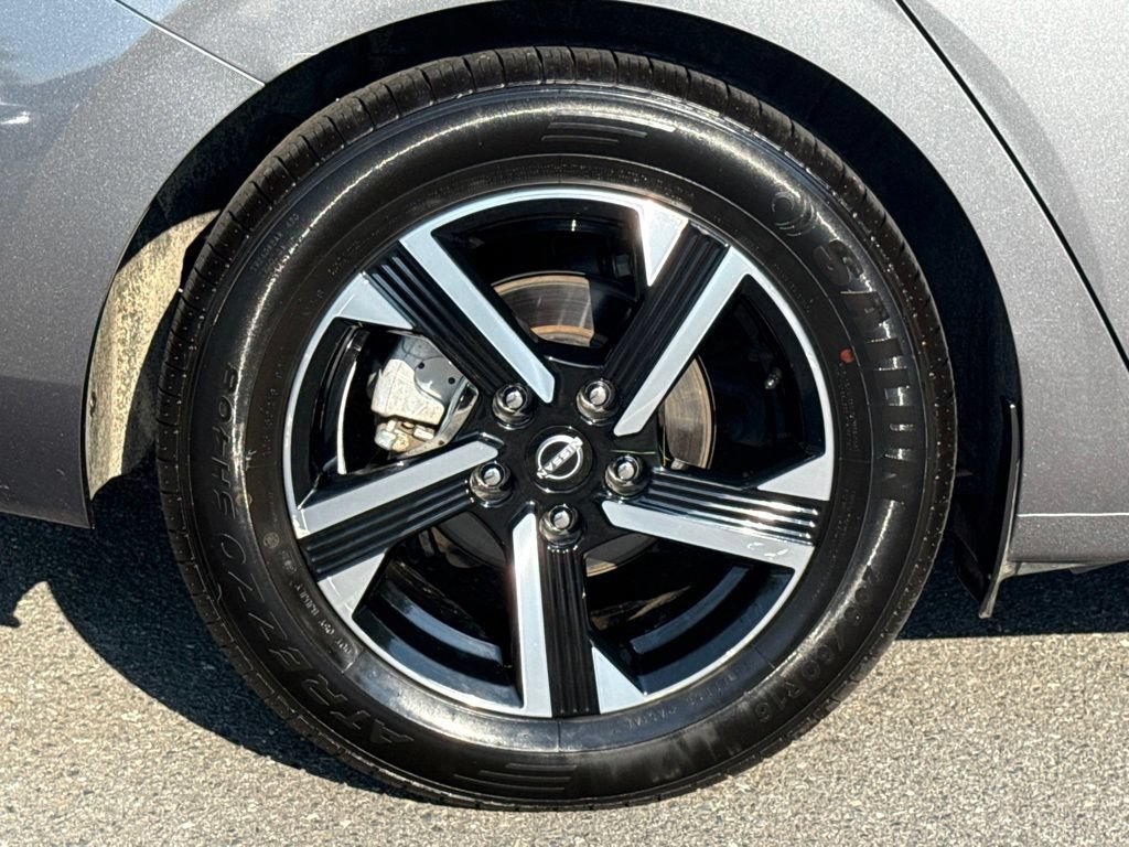Certified 2024 Nissan Sentra SV FWD image 12