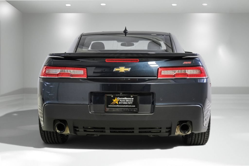 Used 2014 Chevrolet Camaro SS w/ RS Package RWD image 8