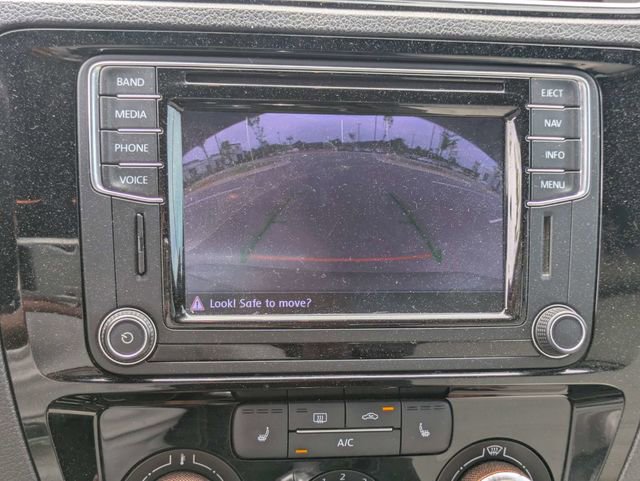 Used 2016 Volkswagen Jetta Sport image 20