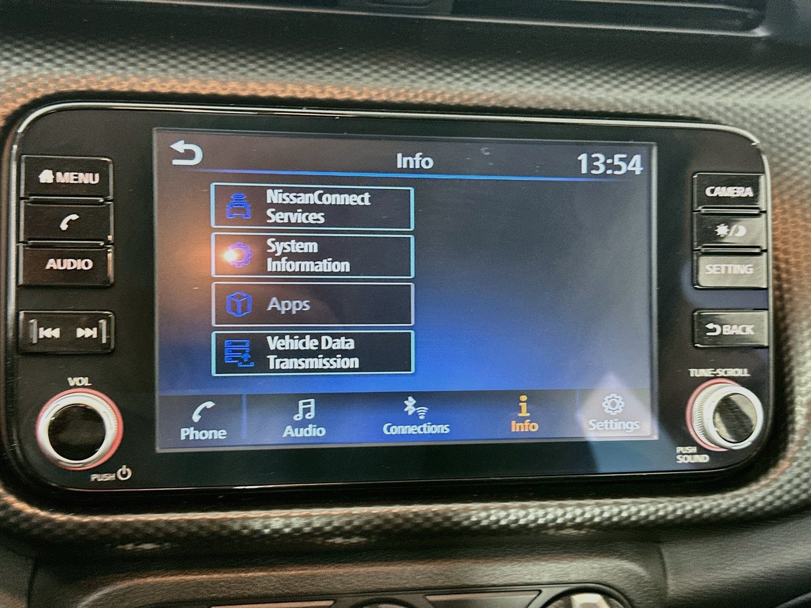 Used 2024 Nissan Kicks SV FWD image 12