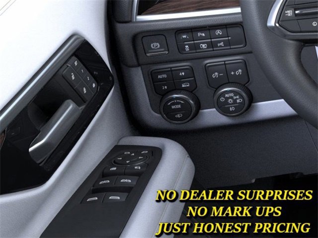 New 2025 Chevrolet Suburban Premier image 22