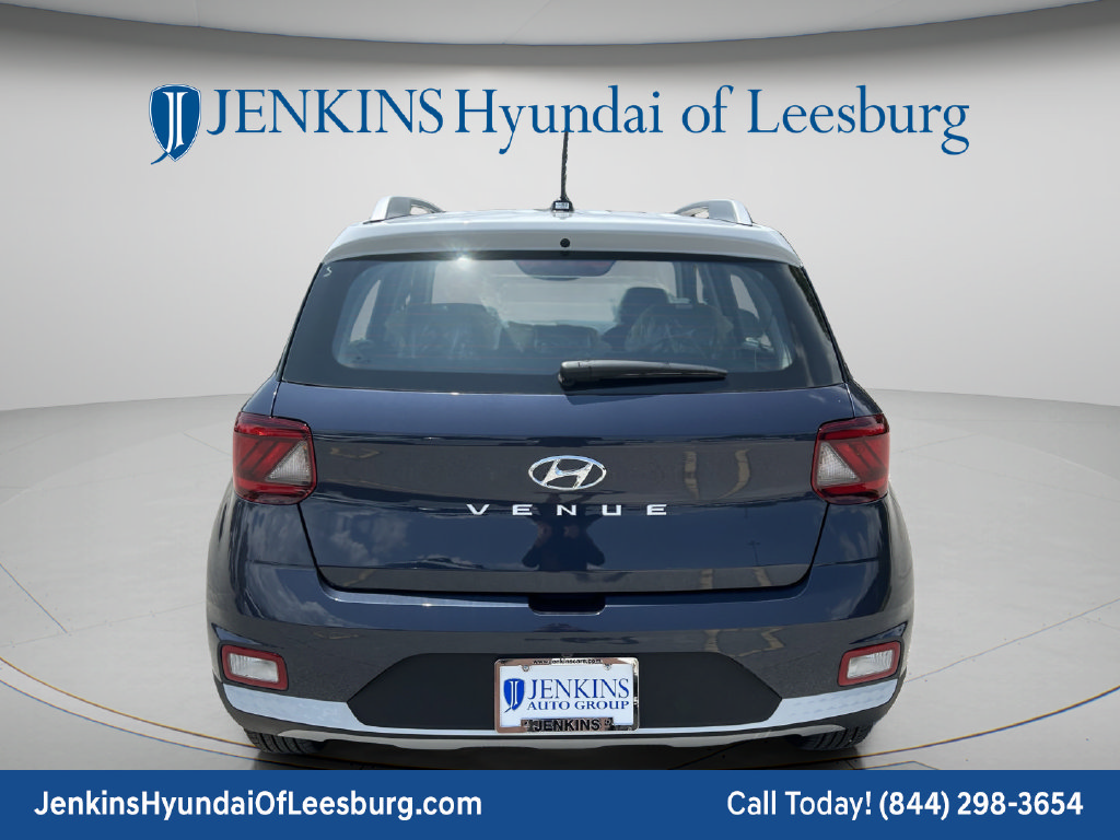 New 2026 Hyundai Venue SEL FWD image 6