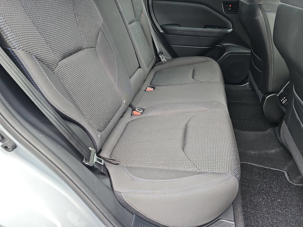 Certified 2025 Subaru Forester Premium AWD/4WD image 18