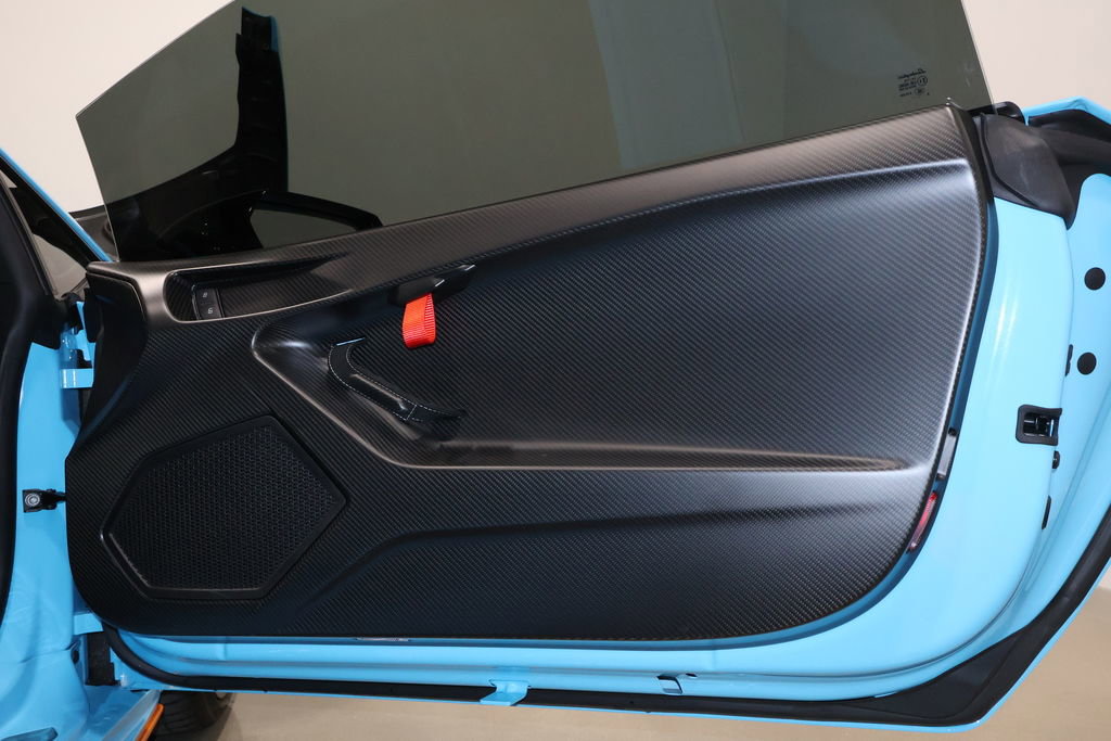 Used 2021 Lamborghini Huracan STO image 31