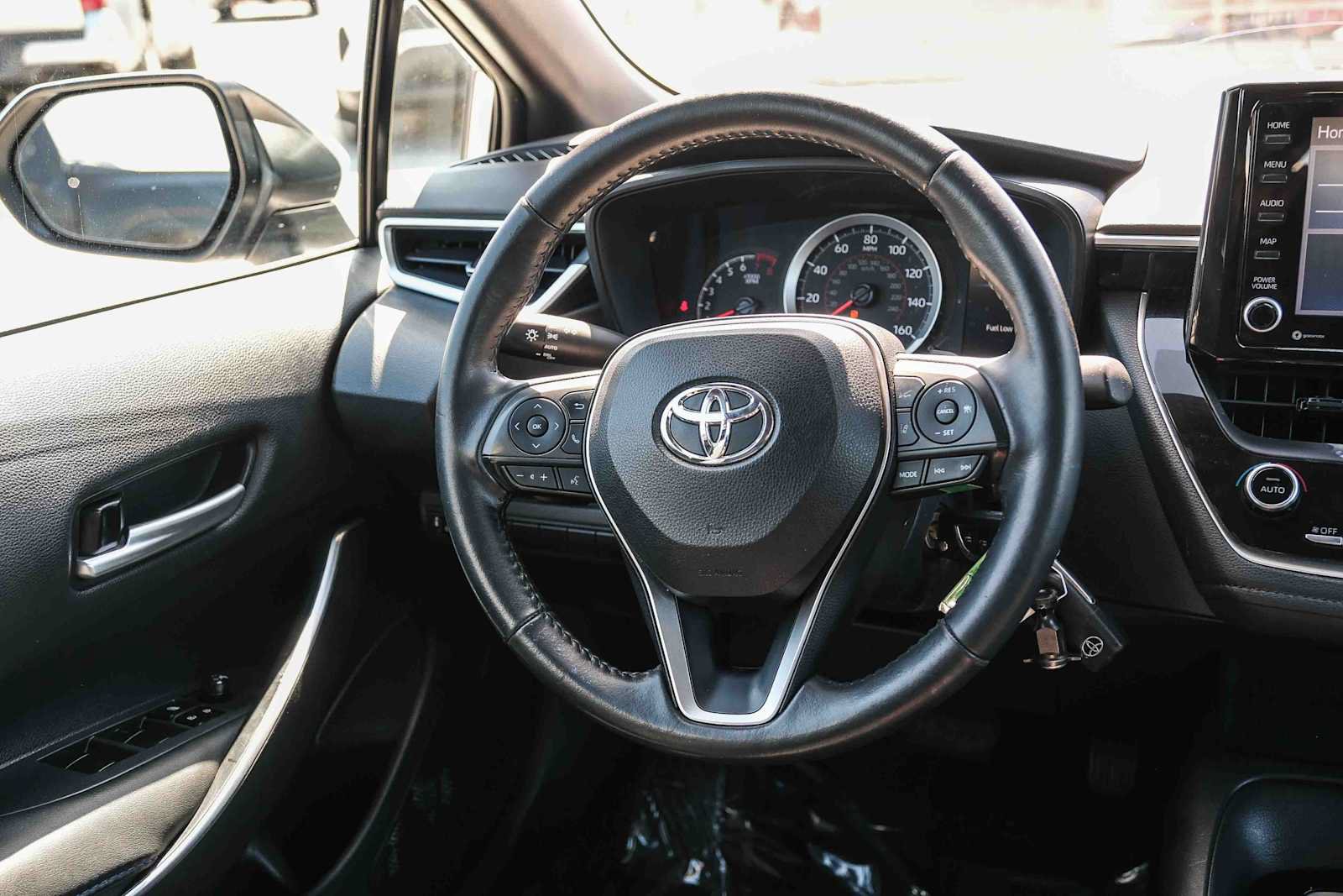 Used 2022 Toyota Corolla SE FWD image 17