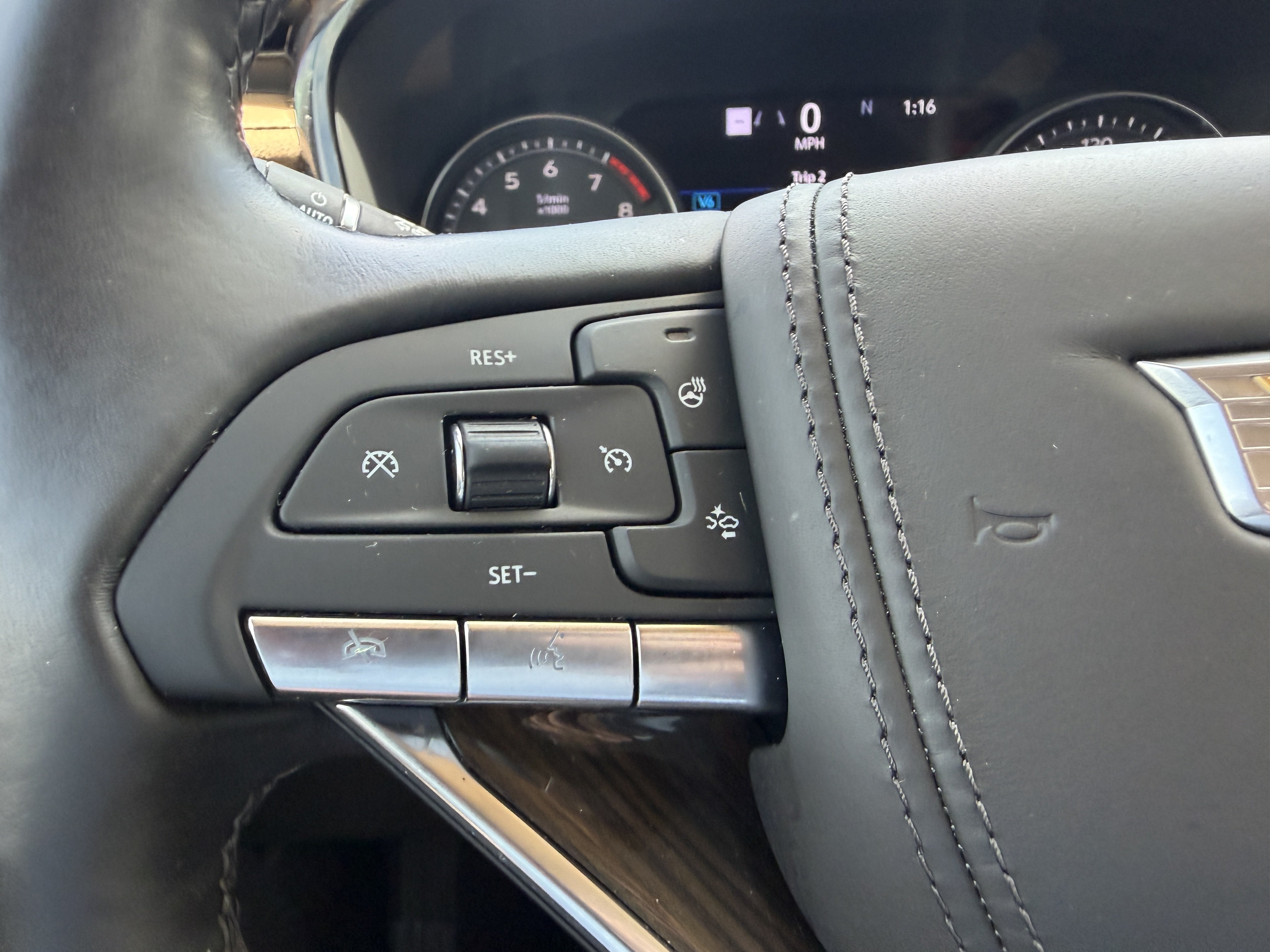 Certified 2023 Cadillac XT6 Premium Luxury w/ Platinum Package FWD image 27