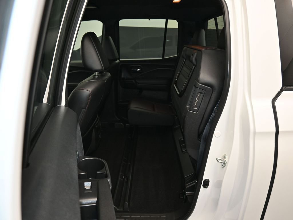 Used 2022 Honda Ridgeline Black Edition image 35