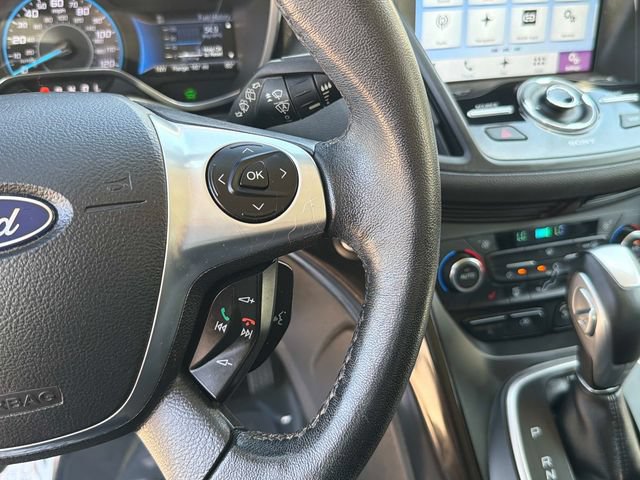 Used 2017 Ford C-MAX Energi Titanium w/ Equipment Group 501A FWD image 28