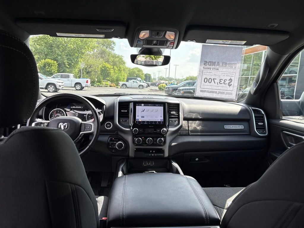 Used 2022 RAM 1500 Big Horn AWD/4WD image 17