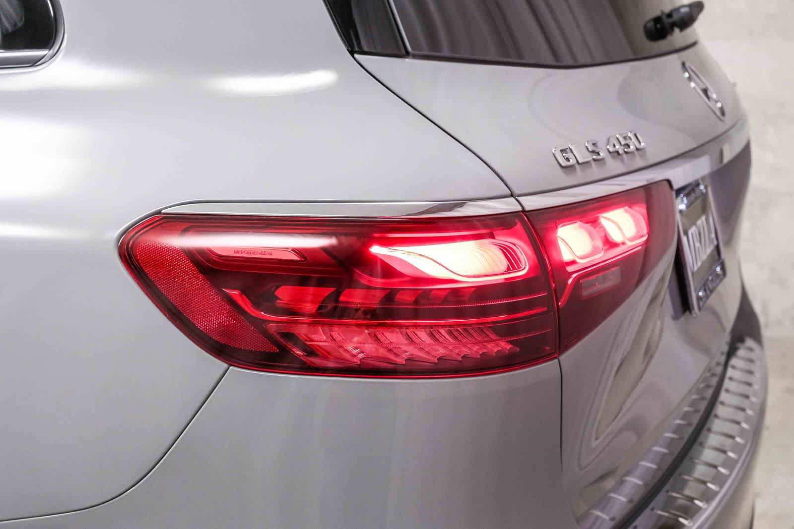 Certified 2026 Mercedes-Benz GLS 450 4MATIC image 7