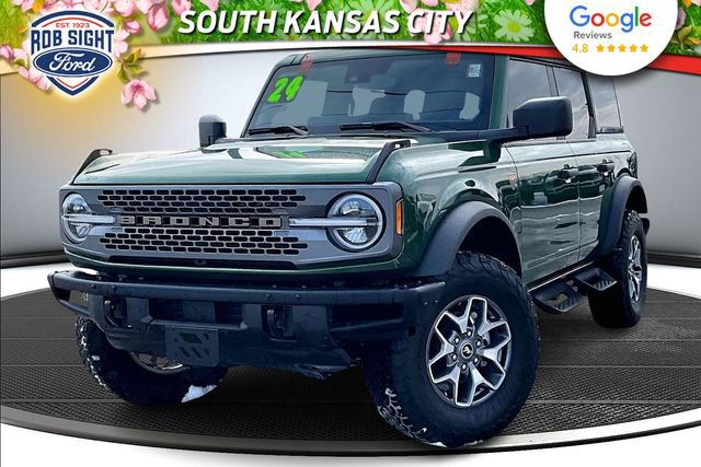 Used 2024 Ford Bronco Badlands image 1