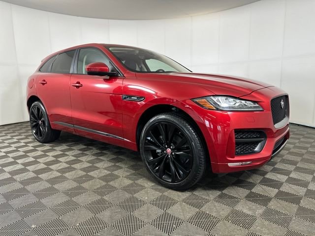 Used 2019 Jaguar F-PACE R-Sport image 2