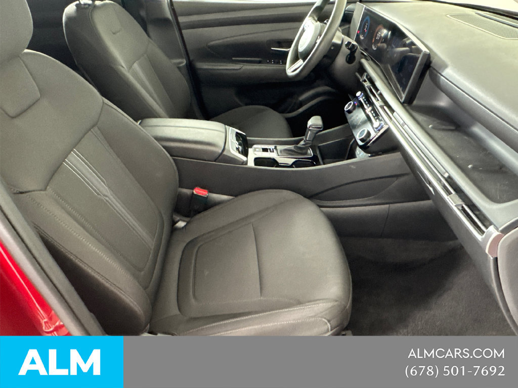 Used 2025 Hyundai Tucson SEL FWD image 16