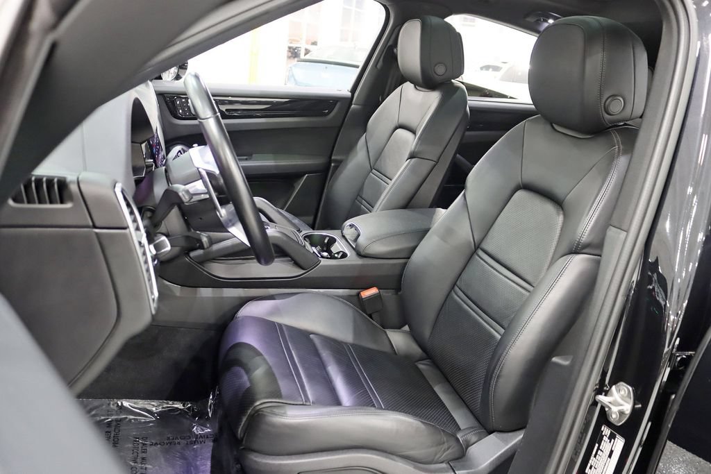 Used 2022 Porsche Cayenne S AWD/4WD image 29