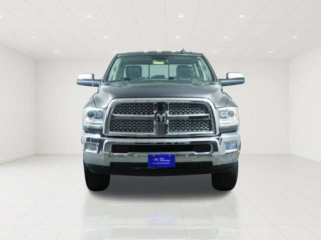 Used 2017 RAM 2500 Laramie AWD/4WD image 3