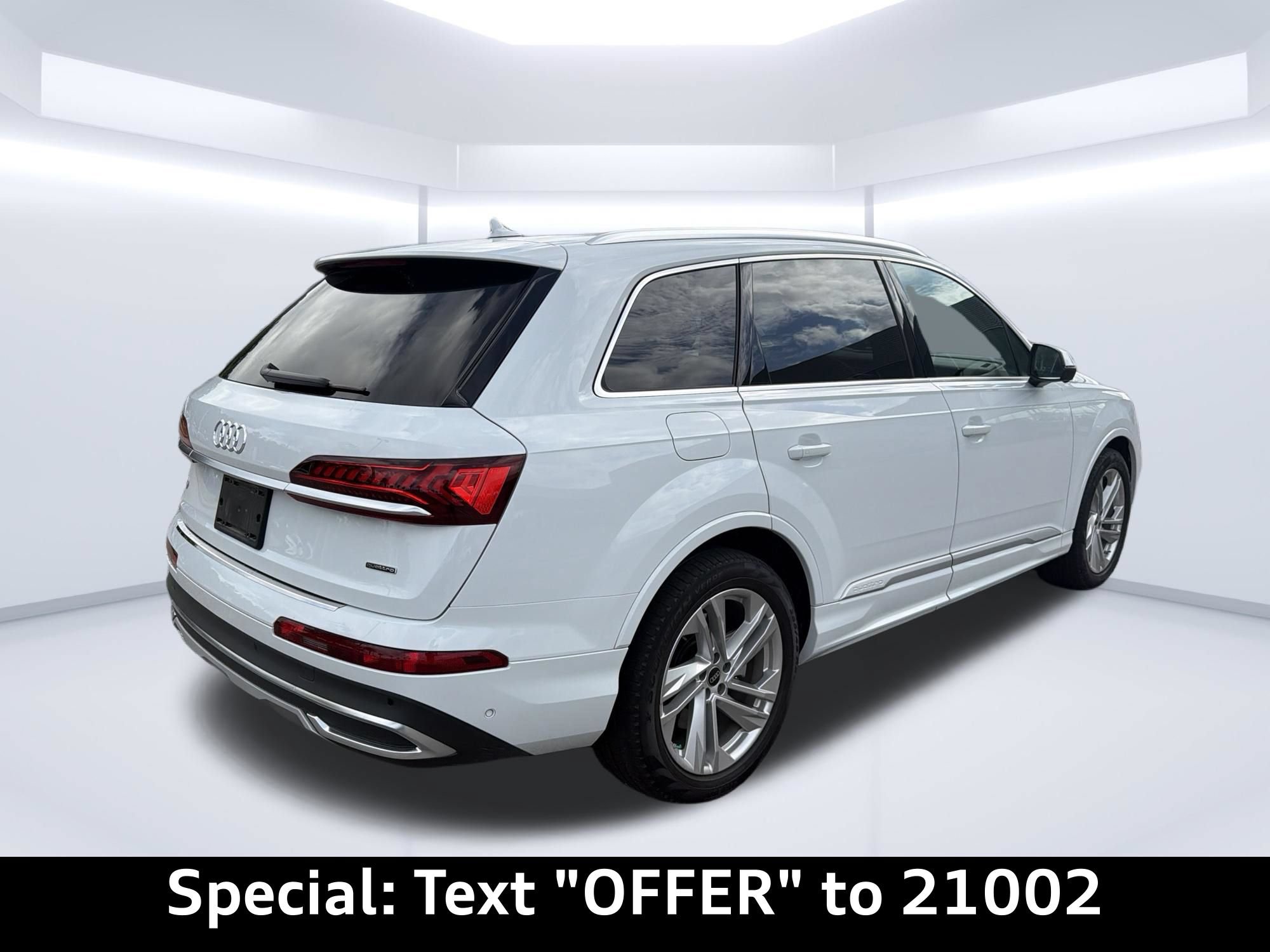 Certified 2023 Audi Q7 3.0T Prestige AWD/4WD image 7