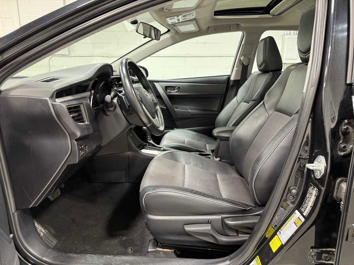 Used 2015 Toyota Corolla S image 7
