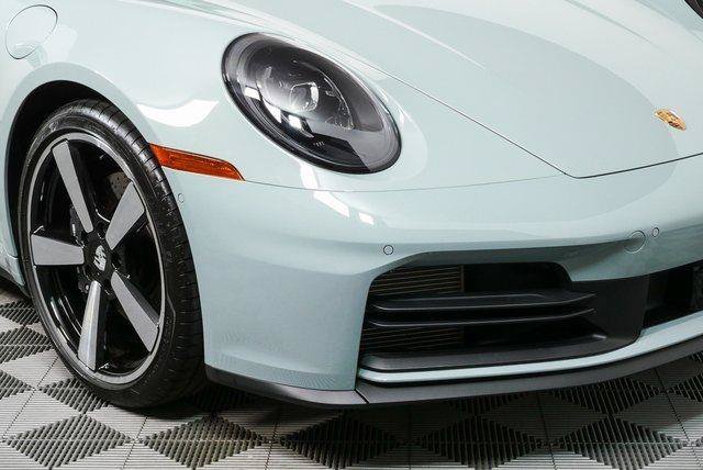 Certified 2026 Porsche 911 Carrera RWD image 33