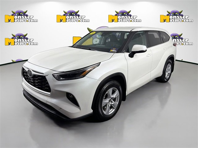Used 2021 Toyota Highlander LE