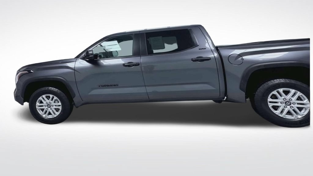 Used 2025 Toyota Tundra SR5 AWD/4WD image 20