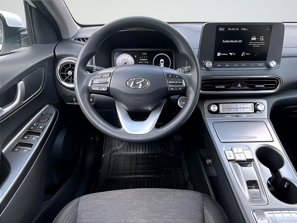 Used 2023 Hyundai Kona SE FWD image 13