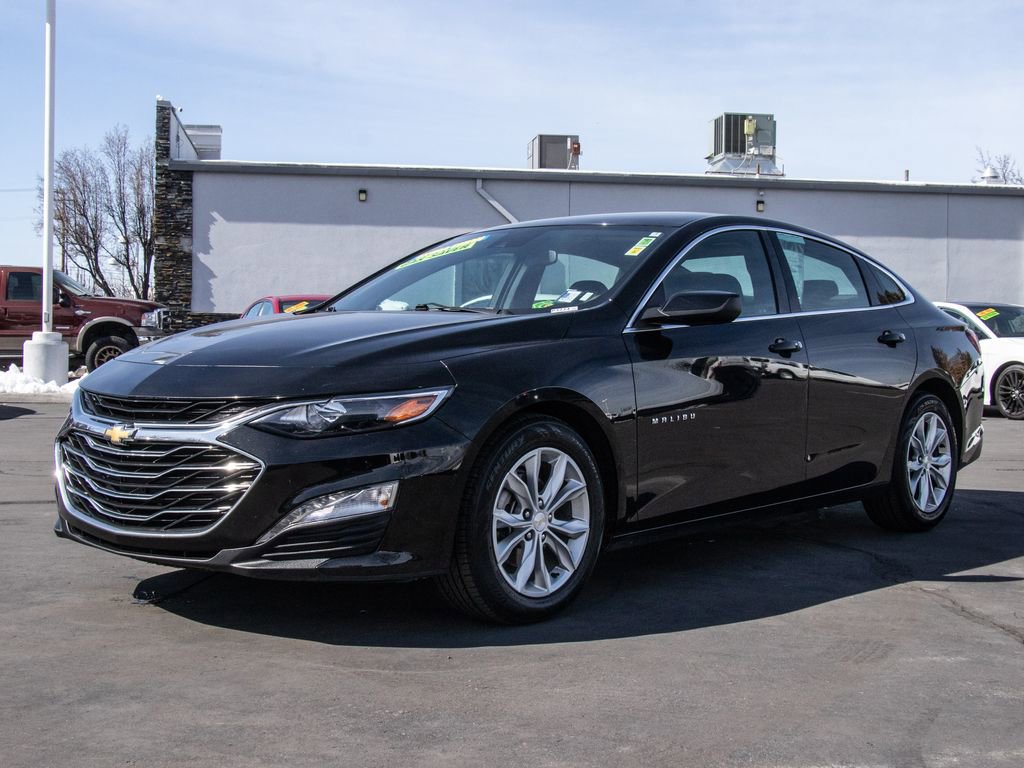 Used 2024 Chevrolet Malibu LT image 3