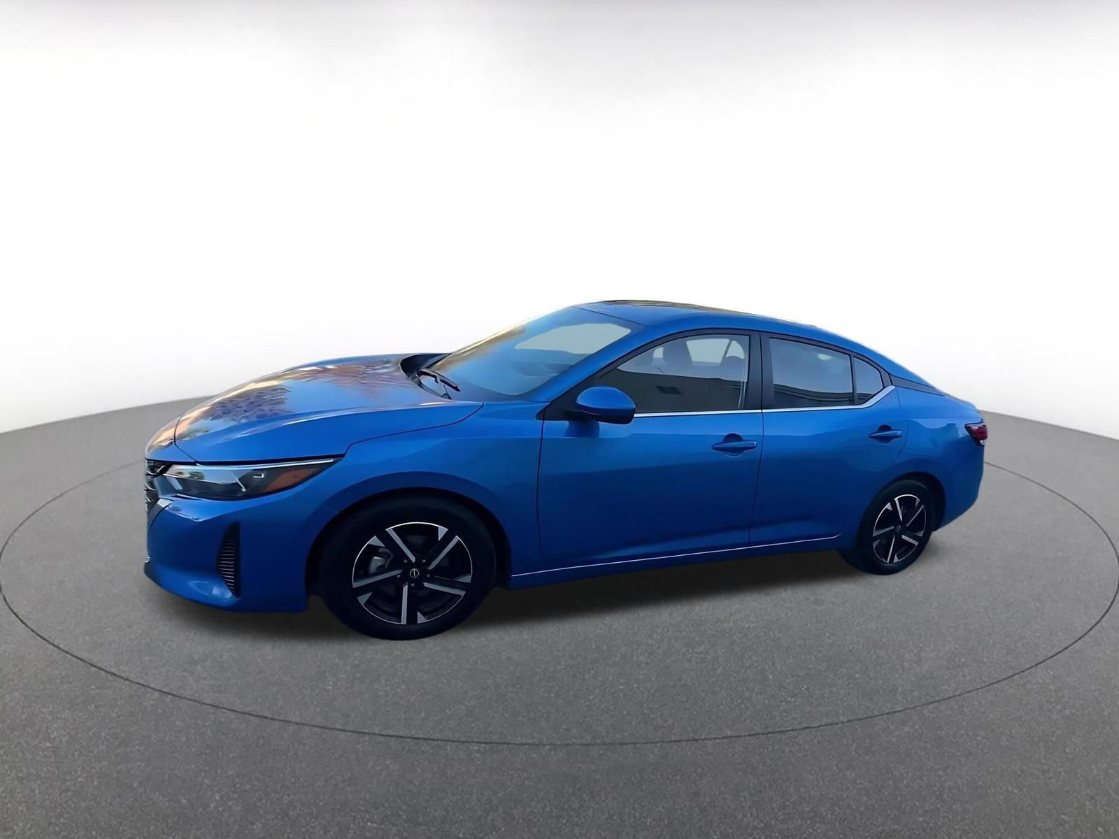 Used 2025 Nissan Sentra SV FWD image 8