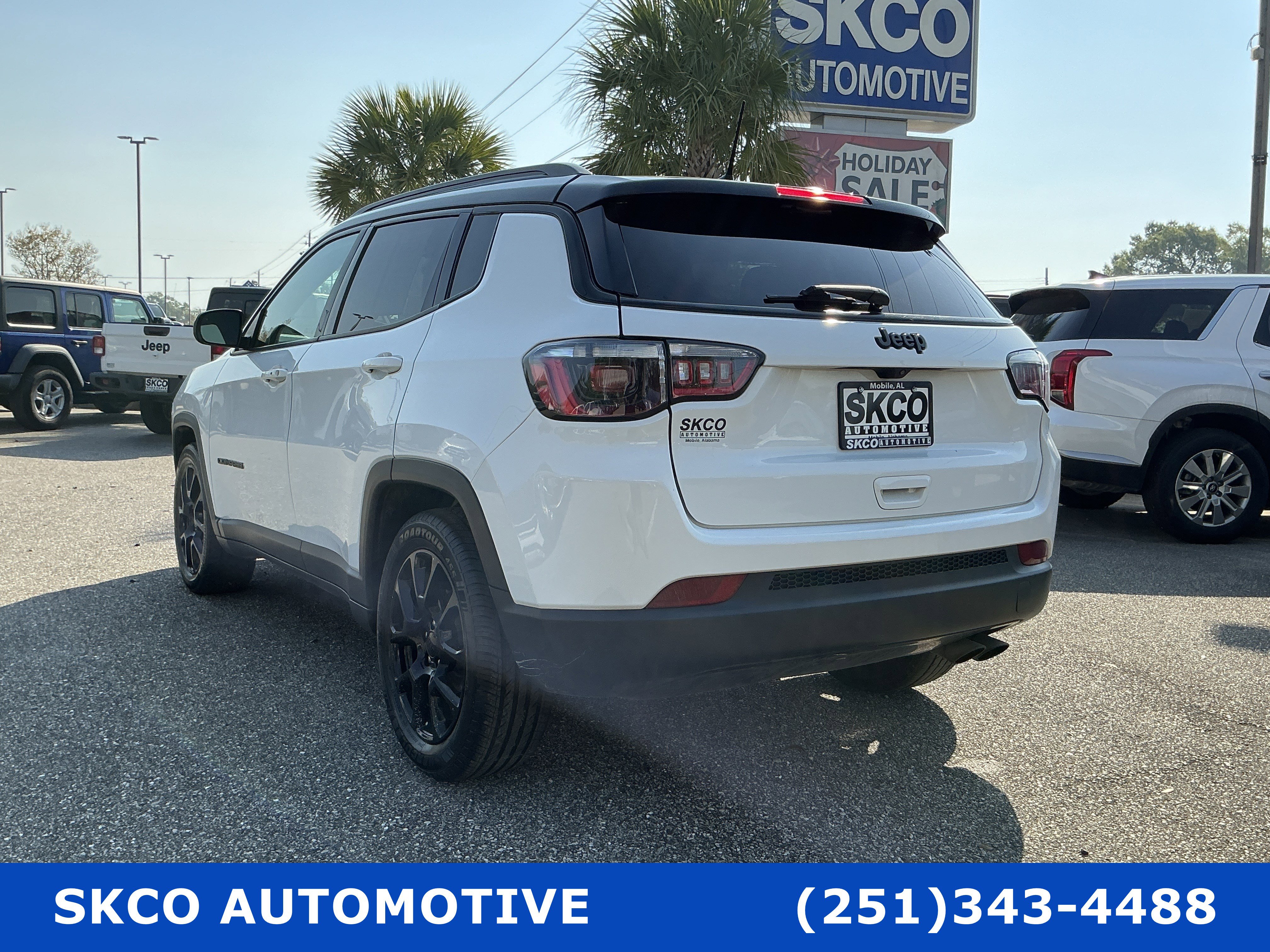 Used 2022 Jeep Compass Altitude image 3