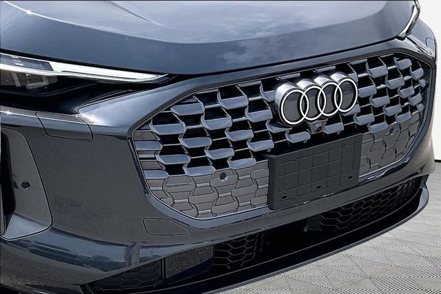 Used 2025 Audi Q5 Premium Plus AWD/4WD image 30