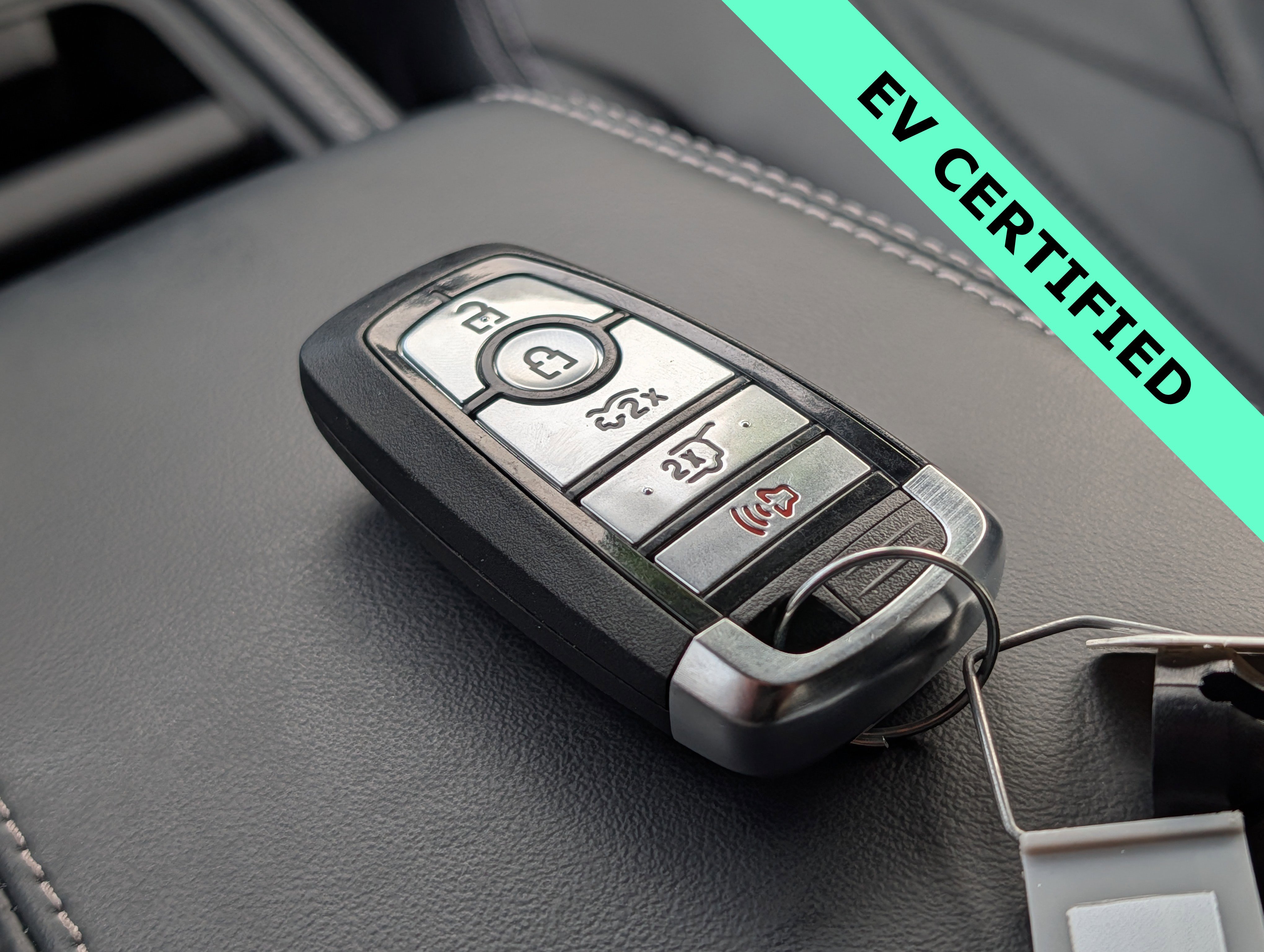 Certified 2025 Ford Mustang Mach-E Select RWD image 31