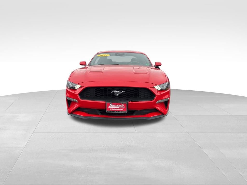 Used 2021 Ford Mustang Coupe image 9