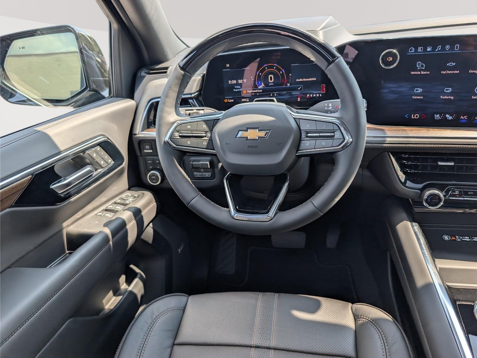 New 2026 Chevrolet Tahoe High Country AWD/4WD image 18