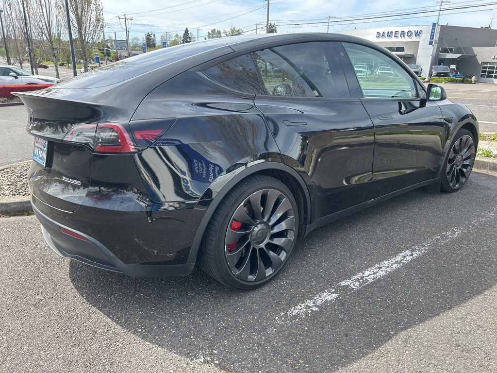 Used 2022 Tesla Model Y Performance AWD/4WD image 4