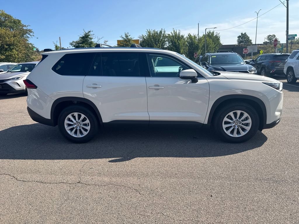 Used 2024 Toyota Grand Highlander XLE image 14