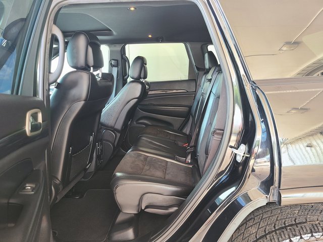 Used 2020 Jeep Grand Cherokee Altitude image 5