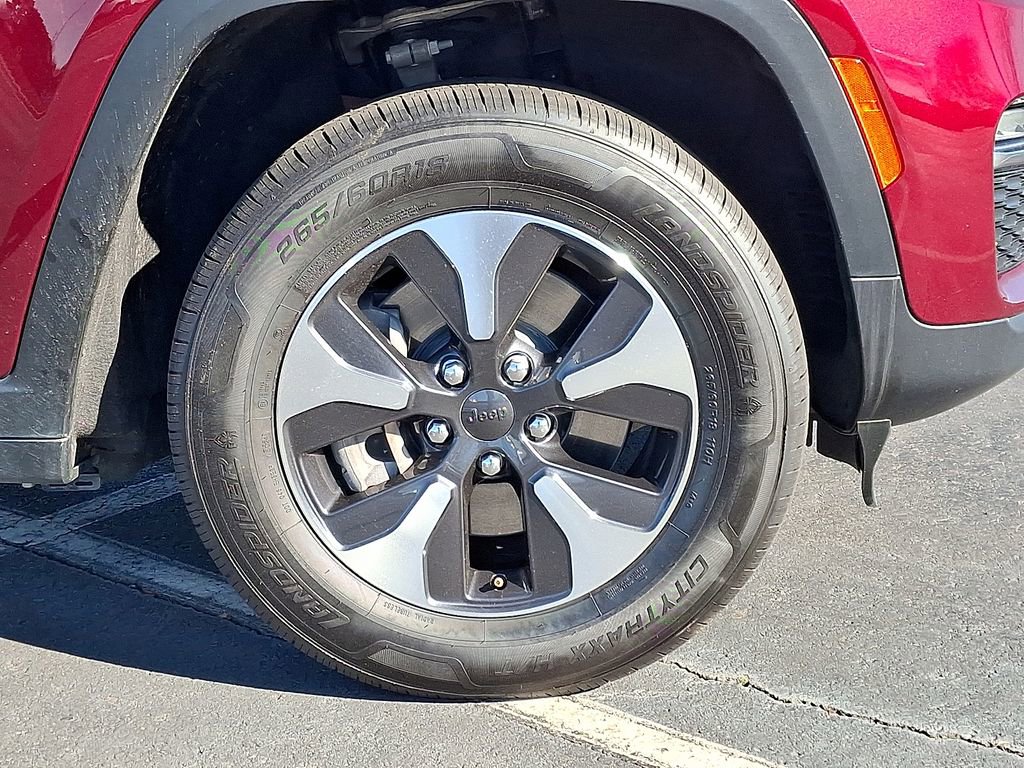 Used 2024 Jeep Grand Cherokee Limited 4xe image 8