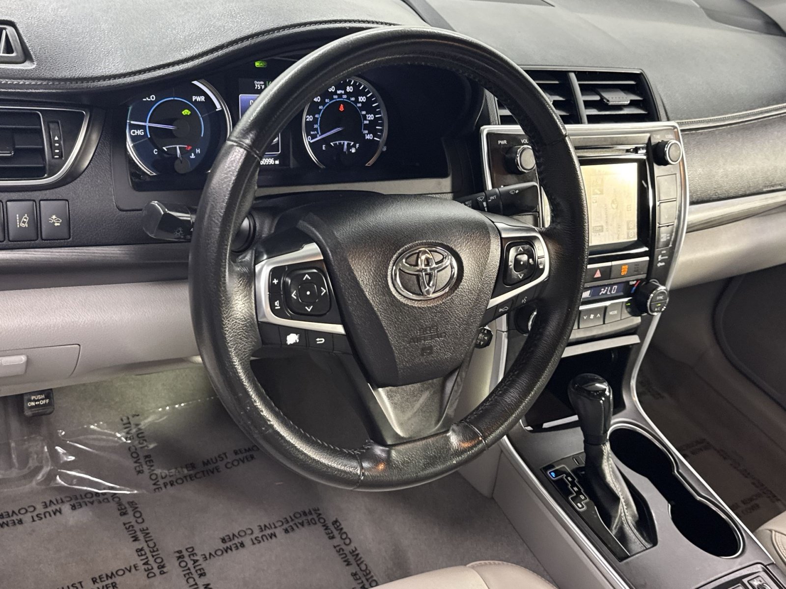 Used 2015 Toyota Camry XLE w/ Moonroof Package FWD image 28