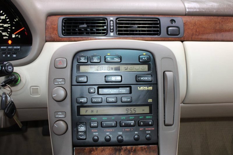 Used 1998 Lexus SC 300 Coupe RWD image 31