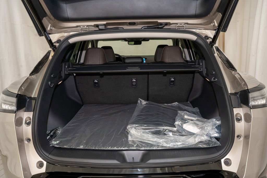 New 2026 Nissan Murano Platinum image 6