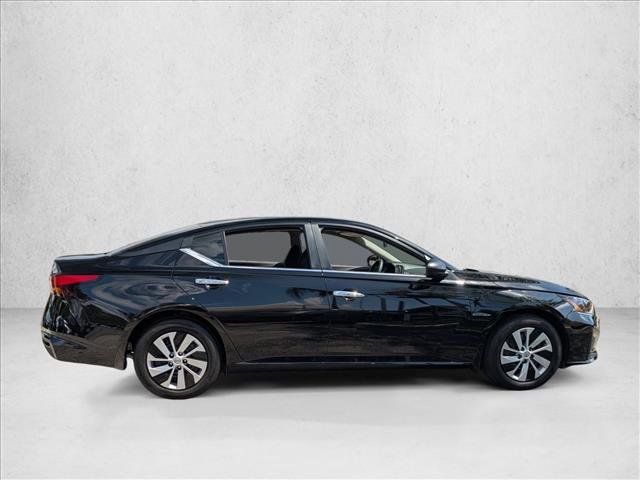 Certified 2025 Nissan Altima 2.5 S video 4