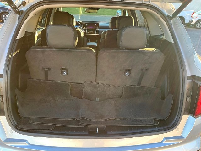Certified 2021 Kia Sorento SX FWD image 28