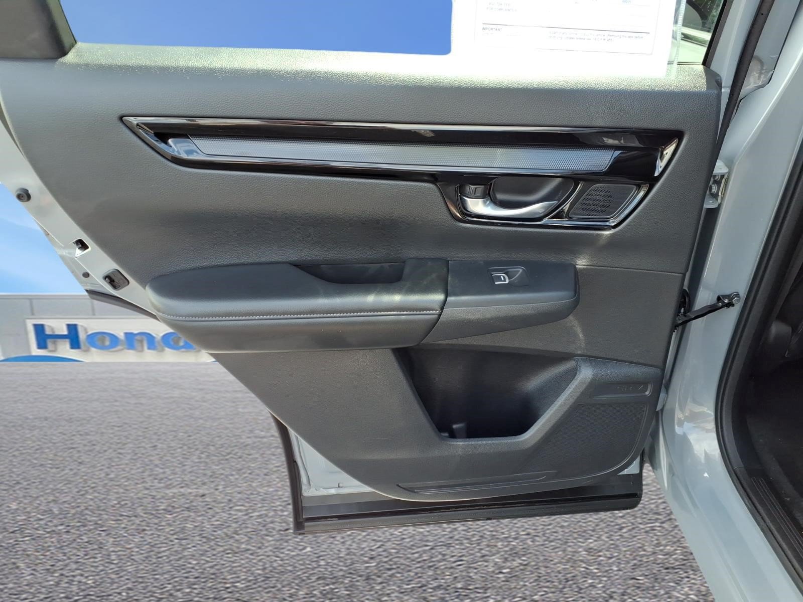 Used 2023 Honda CR-V EX-L image 13