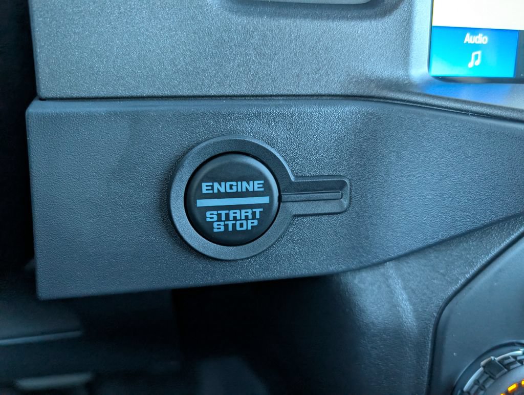 Used 2025 Ford Bronco 4-Door AWD/4WD image 12
