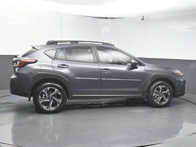 Certified 2025 Subaru Crosstrek 2.5i Premium AWD/4WD image 8