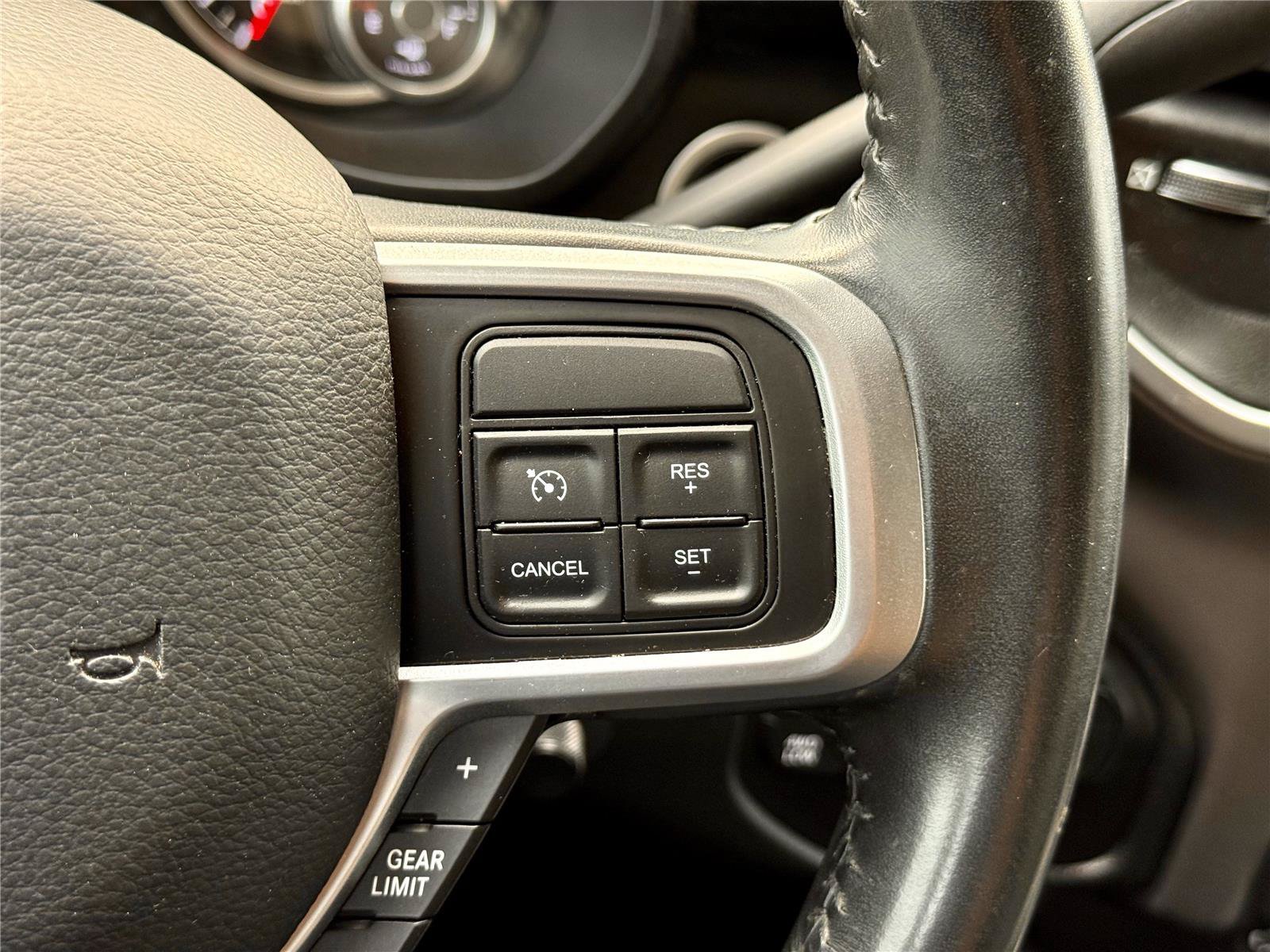 Used 2019 RAM 3500 Big Horn AWD/4WD image 48