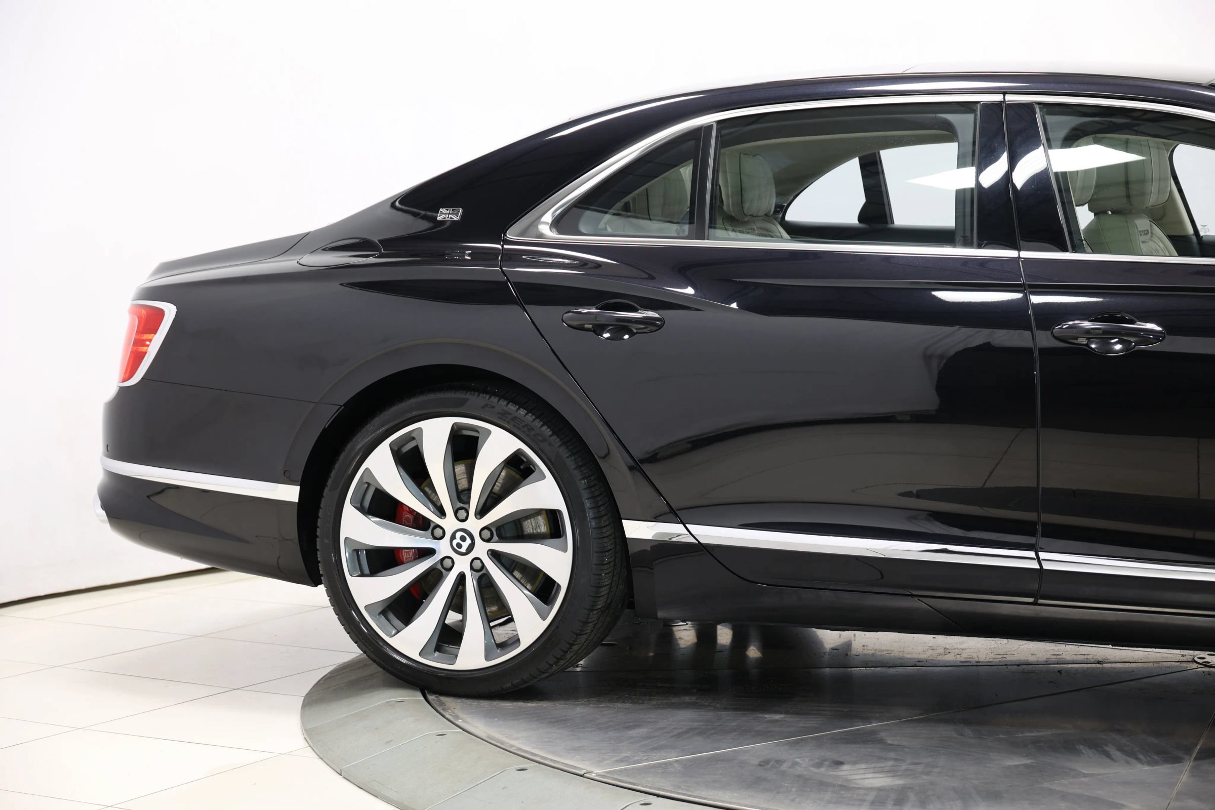 Used 2020 Bentley Flying Spur W12 w/ First Edition Specification AWD/4WD image 79