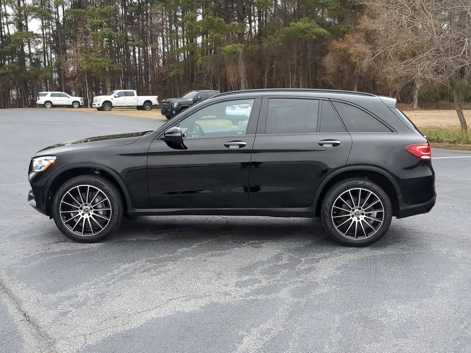 Used 2022 Mercedes-Benz GLC 300 4MATIC image 5